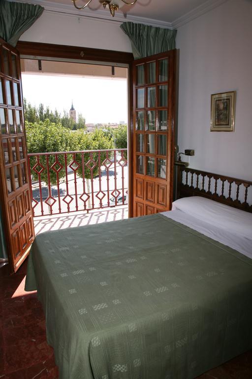 Hostal Santa Barbara Socuéllamos المظهر الخارجي الصورة
